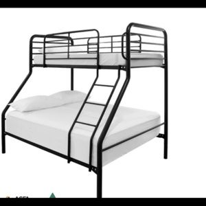 Selling bunk beds
